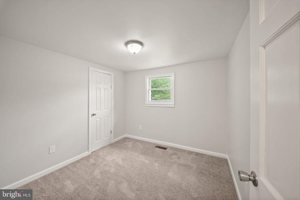 123 SOUTHGATE AVE, FREDERICKSBURG, Virginia 22408, 3 Bedrooms Bedrooms, ,1 BathroomBathrooms,Residential,123 SOUTHGATE AVE,VASP2042890 MLS # VASP2042890 123 SOUTHGATE AVE, FREDERICKSBURG, Virginia 22408, 3 Bedrooms Bedrooms, ,1 BathroomBathrooms,Residential,123 SOUTHGATE AVE,VASP2042890 MLS # VASP2042890
