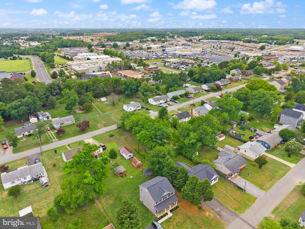 123 SOUTHGATE AVE, FREDERICKSBURG, Virginia 22408, 3 Bedrooms Bedrooms, ,1 BathroomBathrooms,Residential,123 SOUTHGATE AVE,VASP2042890 MLS # VASP2042890 123 SOUTHGATE AVE, FREDERICKSBURG, Virginia 22408, 3 Bedrooms Bedrooms, ,1 BathroomBathrooms,Residential,123 SOUTHGATE AVE,VASP2042890 MLS # VASP2042890