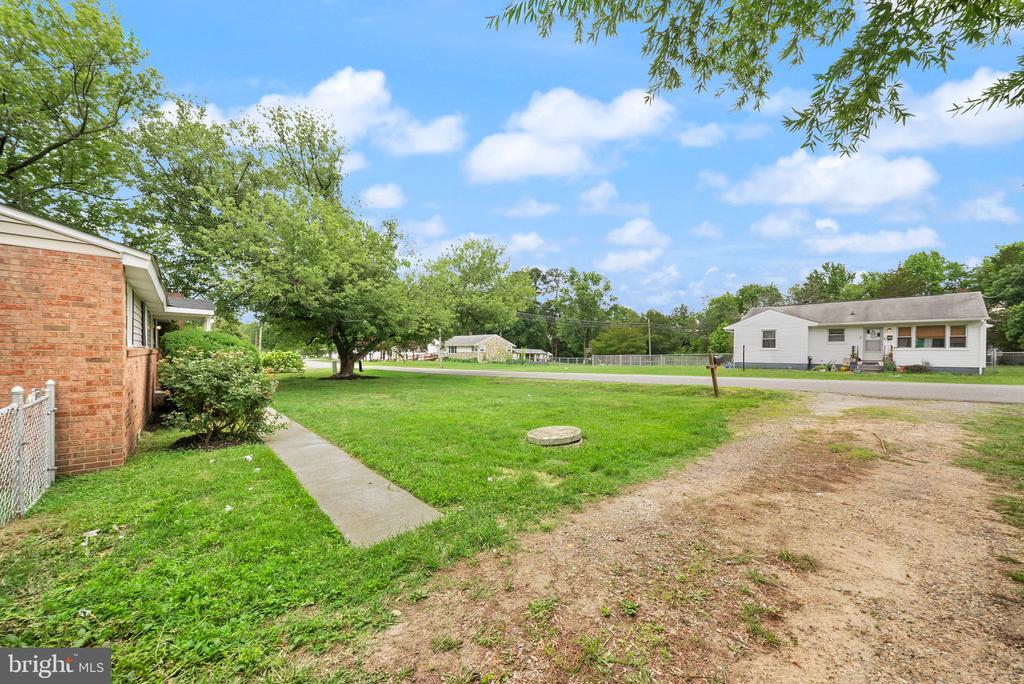 123 SOUTHGATE AVE, FREDERICKSBURG, Virginia 22408, 3 Bedrooms Bedrooms, ,1 BathroomBathrooms,Residential,123 SOUTHGATE AVE,VASP2042890 MLS # VASP2042890 123 SOUTHGATE AVE, FREDERICKSBURG, Virginia 22408, 3 Bedrooms Bedrooms, ,1 BathroomBathrooms,Residential,123 SOUTHGATE AVE,VASP2042890 MLS # VASP2042890