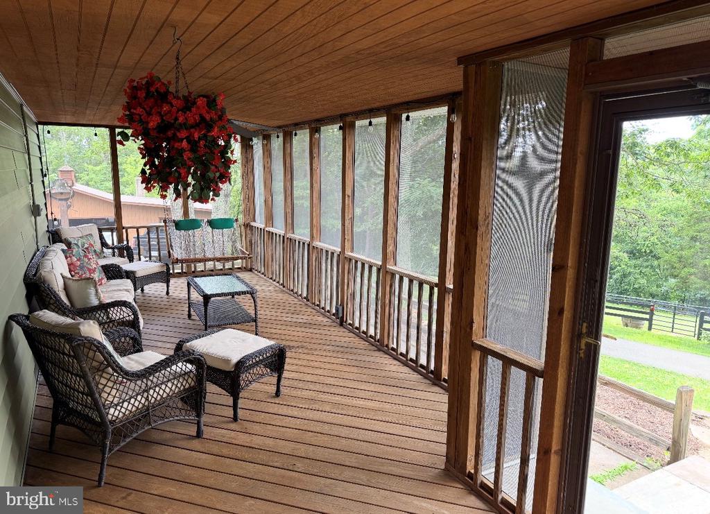 5221 MOUNTAIN VIEW DR, BROAD RUN, Virginia 20137, 3 Bedrooms Bedrooms, ,2 BathroomsBathrooms,Residential,5221 MOUNTAIN VIEW DR,VAFQ2022638 MLS # VAFQ2022638 5221 MOUNTAIN VIEW DR, BROAD RUN, Virginia 20137, 3 Bedrooms Bedrooms, ,2 BathroomsBathrooms,Residential,5221 MOUNTAIN VIEW DR,VAFQ2022638 MLS # VAFQ2022638