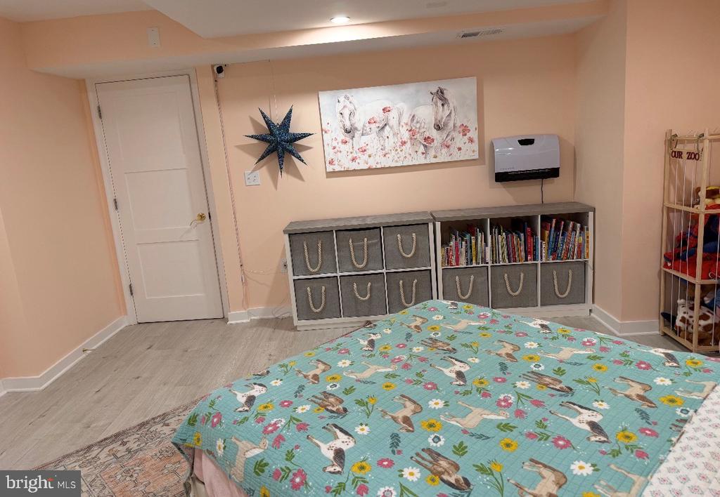 5221 MOUNTAIN VIEW DR, BROAD RUN, Virginia 20137, 3 Bedrooms Bedrooms, ,2 BathroomsBathrooms,Residential,5221 MOUNTAIN VIEW DR,VAFQ2022638 MLS # VAFQ2022638 5221 MOUNTAIN VIEW DR, BROAD RUN, Virginia 20137, 3 Bedrooms Bedrooms, ,2 BathroomsBathrooms,Residential,5221 MOUNTAIN VIEW DR,VAFQ2022638 MLS # VAFQ2022638
