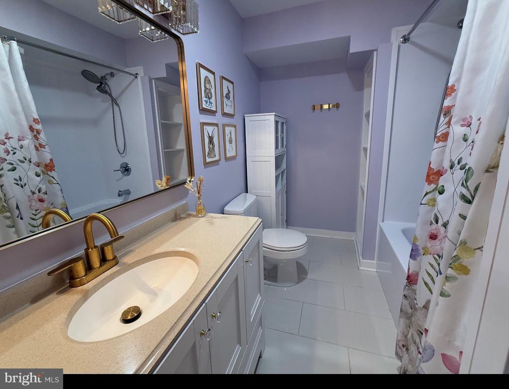 5221 MOUNTAIN VIEW DR, BROAD RUN, Virginia 20137, 3 Bedrooms Bedrooms, ,2 BathroomsBathrooms,Residential,5221 MOUNTAIN VIEW DR,VAFQ2022638 MLS # VAFQ2022638 5221 MOUNTAIN VIEW DR, BROAD RUN, Virginia 20137, 3 Bedrooms Bedrooms, ,2 BathroomsBathrooms,Residential,5221 MOUNTAIN VIEW DR,VAFQ2022638 MLS # VAFQ2022638