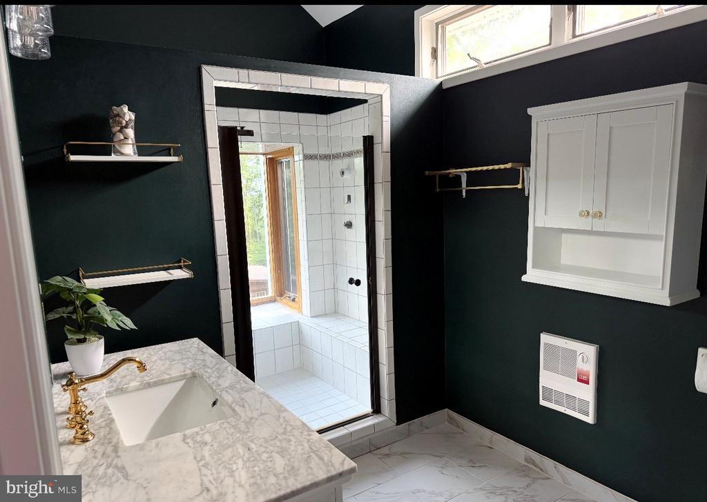 5221 MOUNTAIN VIEW DR, BROAD RUN, Virginia 20137, 3 Bedrooms Bedrooms, ,2 BathroomsBathrooms,Residential,5221 MOUNTAIN VIEW DR,VAFQ2022638 MLS # VAFQ2022638 5221 MOUNTAIN VIEW DR, BROAD RUN, Virginia 20137, 3 Bedrooms Bedrooms, ,2 BathroomsBathrooms,Residential,5221 MOUNTAIN VIEW DR,VAFQ2022638 MLS # VAFQ2022638
