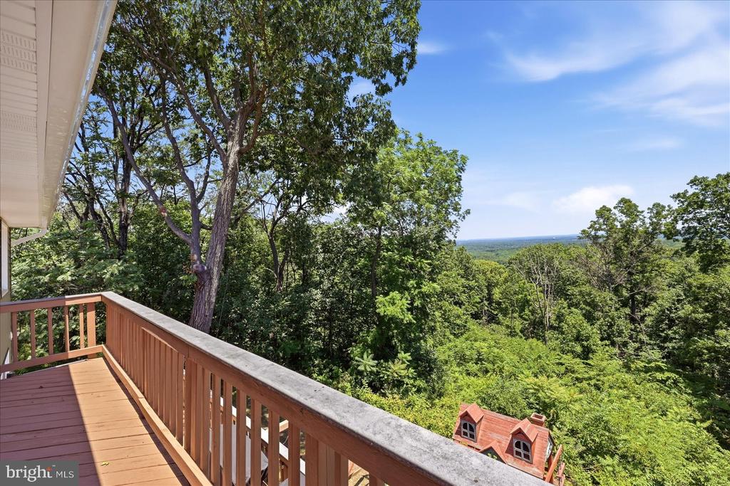 5221 MOUNTAIN VIEW DR, BROAD RUN, Virginia 20137, 3 Bedrooms Bedrooms, ,2 BathroomsBathrooms,Residential,5221 MOUNTAIN VIEW DR,VAFQ2022638 MLS # VAFQ2022638 5221 MOUNTAIN VIEW DR, BROAD RUN, Virginia 20137, 3 Bedrooms Bedrooms, ,2 BathroomsBathrooms,Residential,5221 MOUNTAIN VIEW DR,VAFQ2022638 MLS # VAFQ2022638