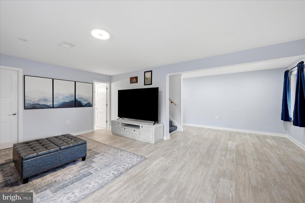 5221 MOUNTAIN VIEW DR, BROAD RUN, Virginia 20137, 3 Bedrooms Bedrooms, ,2 BathroomsBathrooms,Residential,5221 MOUNTAIN VIEW DR,VAFQ2022638 MLS # VAFQ2022638 5221 MOUNTAIN VIEW DR, BROAD RUN, Virginia 20137, 3 Bedrooms Bedrooms, ,2 BathroomsBathrooms,Residential,5221 MOUNTAIN VIEW DR,VAFQ2022638 MLS # VAFQ2022638