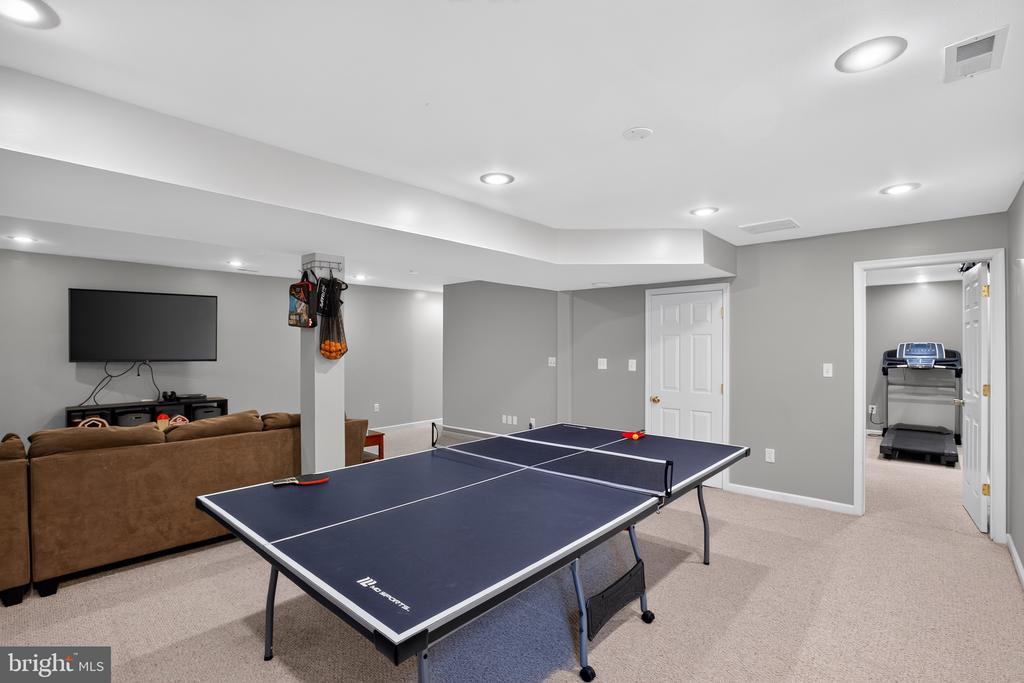 10110 MINDY CT, FREDERICKSBURG, Virginia 22408, 4 Bedrooms Bedrooms, ,3 BathroomsBathrooms,Residential,10110 MINDY CT,VASP2042954 MLS # VASP2042954