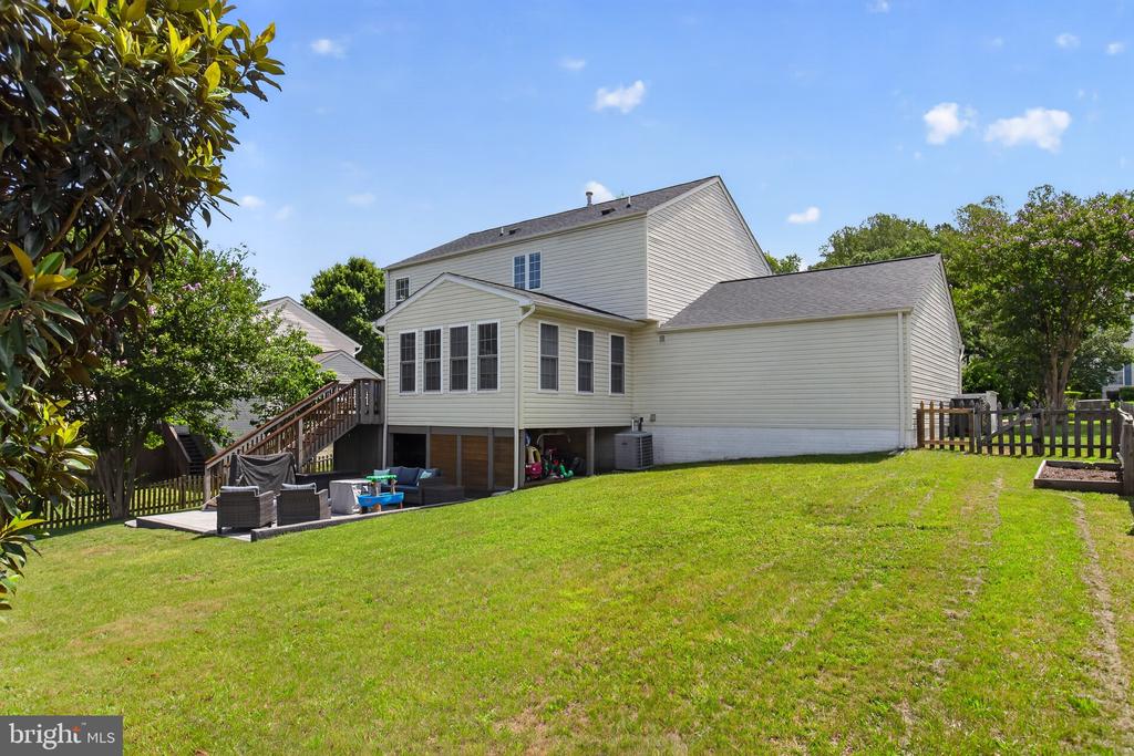 10110 MINDY CT, FREDERICKSBURG, Virginia 22408, 4 Bedrooms Bedrooms, ,3 BathroomsBathrooms,Residential,10110 MINDY CT,VASP2042954 MLS # VASP2042954