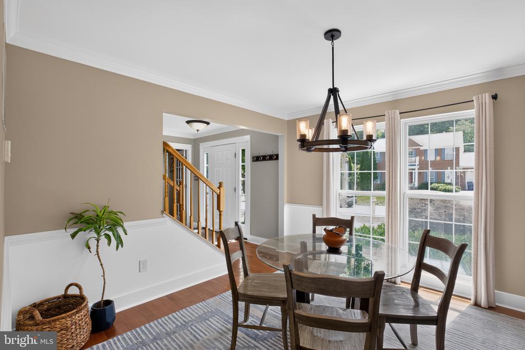 10110 MINDY CT, FREDERICKSBURG, Virginia 22408, 4 Bedrooms Bedrooms, ,3 BathroomsBathrooms,Residential,10110 MINDY CT,VASP2042954 MLS # VASP2042954