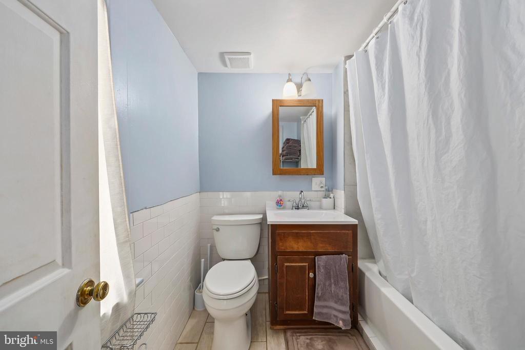 189 NEWTON ST, ORANGE, Virginia 22960, 4 Bedrooms Bedrooms, ,3 BathroomsBathrooms,Residential,189 NEWTON ST,VAOR2014478 MLS # VAOR2014478 189 NEWTON ST, ORANGE, Virginia 22960, 4 Bedrooms Bedrooms, ,3 BathroomsBathrooms,Residential,189 NEWTON ST,VAOR2014478 MLS # VAOR2014478