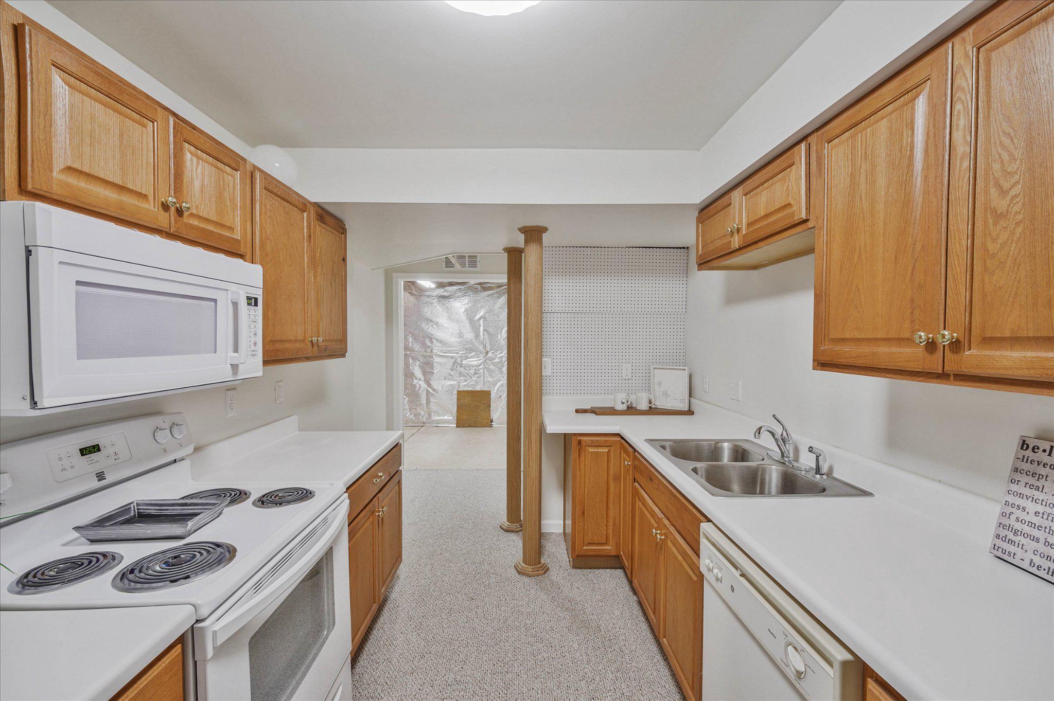 233 N VIEW CIR, WARRENTON, Virginia 20186, 3 Bedrooms Bedrooms, ,2 BathroomsBathrooms,Residential,233 N VIEW CIR,VAFQ2022646 MLS # VAFQ2022646 233 N VIEW CIR, WARRENTON, Virginia 20186, 3 Bedrooms Bedrooms, ,2 BathroomsBathrooms,Residential,233 N VIEW CIR,VAFQ2022646 MLS # VAFQ2022646