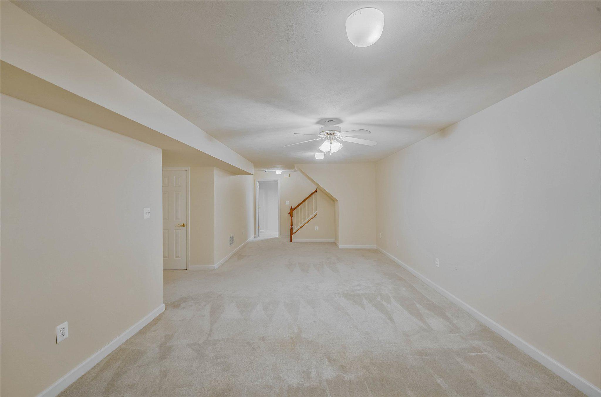 233 N VIEW CIR, WARRENTON, Virginia 20186, 3 Bedrooms Bedrooms, ,2 BathroomsBathrooms,Residential,233 N VIEW CIR,VAFQ2022646 MLS # VAFQ2022646 233 N VIEW CIR, WARRENTON, Virginia 20186, 3 Bedrooms Bedrooms, ,2 BathroomsBathrooms,Residential,233 N VIEW CIR,VAFQ2022646 MLS # VAFQ2022646