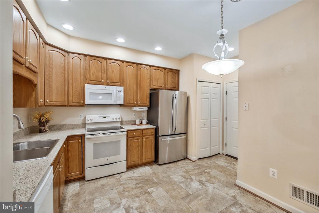 233 N VIEW CIR, WARRENTON, Virginia 20186, 3 Bedrooms Bedrooms, ,2 BathroomsBathrooms,Residential,233 N VIEW CIR,VAFQ2022646 MLS # VAFQ2022646 233 N VIEW CIR, WARRENTON, Virginia 20186, 3 Bedrooms Bedrooms, ,2 BathroomsBathrooms,Residential,233 N VIEW CIR,VAFQ2022646 MLS # VAFQ2022646