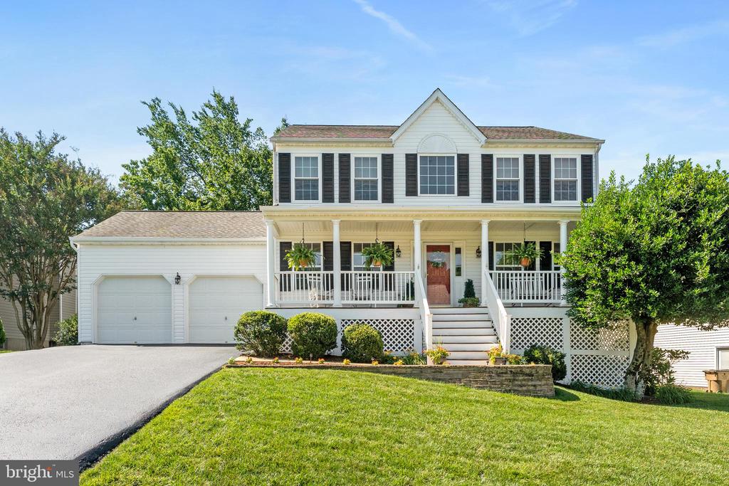 4104 AMELIA DR, FREDERICKSBURG, Virginia 22408, 4 Bedrooms Bedrooms, ,2 BathroomsBathrooms,Residential,4104 AMELIA DR,VASP2042970 MLS # VASP2042970