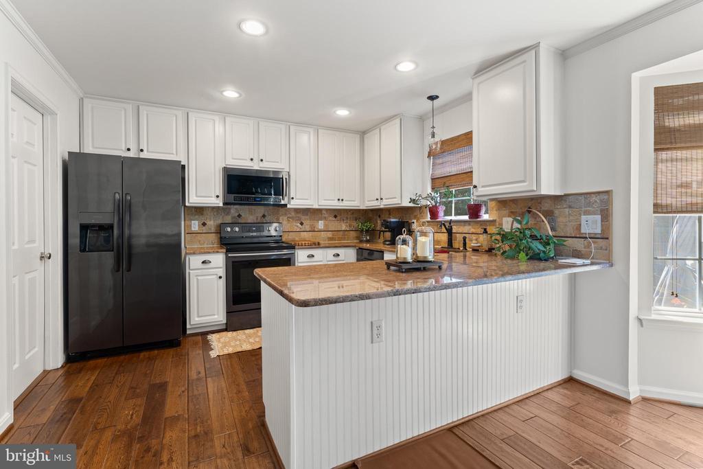 4104 AMELIA DR, FREDERICKSBURG, Virginia 22408, 4 Bedrooms Bedrooms, ,2 BathroomsBathrooms,Residential,4104 AMELIA DR,VASP2042970 MLS # VASP2042970 4104 AMELIA DR, FREDERICKSBURG, Virginia 22408, 4 Bedrooms Bedrooms, ,2 BathroomsBathrooms,Residential,4104 AMELIA DR,VASP2042970 MLS # VASP2042970