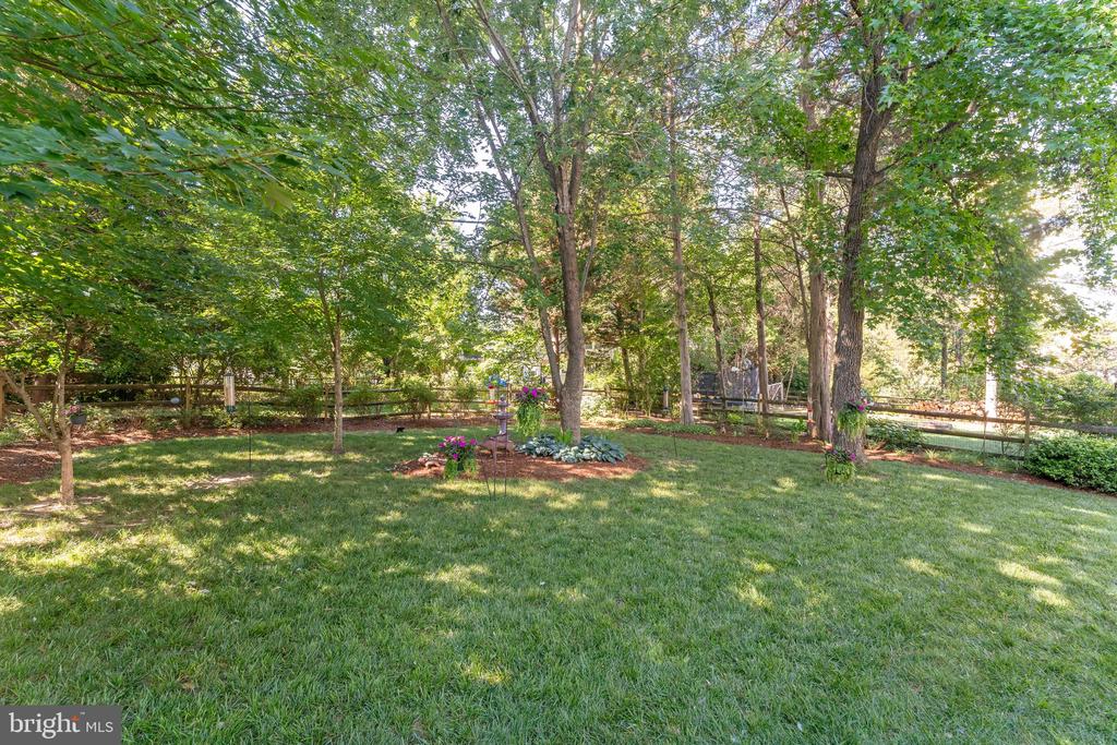 4104 AMELIA DR, FREDERICKSBURG, Virginia 22408, 4 Bedrooms Bedrooms, ,2 BathroomsBathrooms,Residential,4104 AMELIA DR,VASP2042970 MLS # VASP2042970 4104 AMELIA DR, FREDERICKSBURG, Virginia 22408, 4 Bedrooms Bedrooms, ,2 BathroomsBathrooms,Residential,4104 AMELIA DR,VASP2042970 MLS # VASP2042970