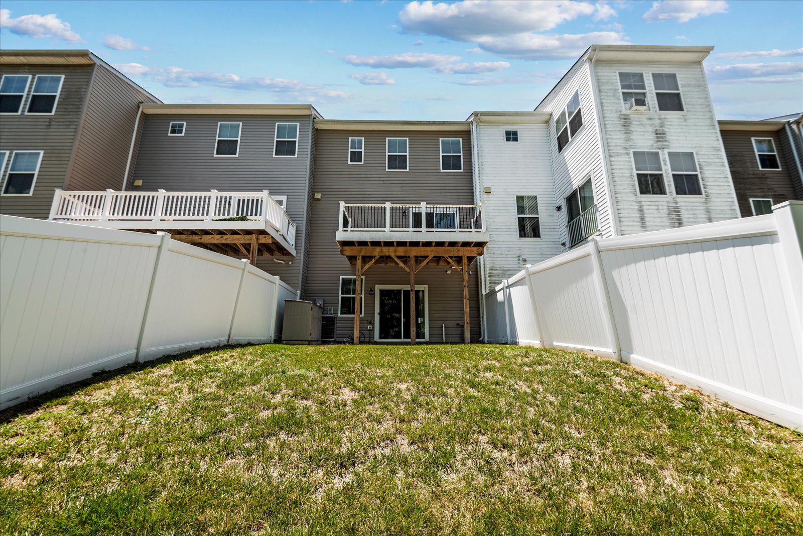 1506 HUDGINS FARM CIR, FREDERICKSBURG, Virginia 22408, 3 Bedrooms Bedrooms, ,3 BathroomsBathrooms,Residential,1506 HUDGINS FARM CIR,VASP2042630 MLS # VASP2042630 1506 HUDGINS FARM CIR, FREDERICKSBURG, Virginia 22408, 3 Bedrooms Bedrooms, ,3 BathroomsBathrooms,Residential,1506 HUDGINS FARM CIR,VASP2042630 MLS # VASP2042630