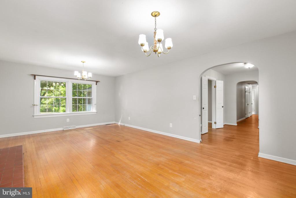 5949 PARTLOW RD, SPOTSYLVANIA, Virginia 22551, 3 Bedrooms Bedrooms, ,2 BathroomsBathrooms,Residential,5949 PARTLOW RD,VASP2043014 MLS # VASP2043014 5949 PARTLOW RD, SPOTSYLVANIA, Virginia 22551, 3 Bedrooms Bedrooms, ,2 BathroomsBathrooms,Residential,5949 PARTLOW RD,VASP2043014 MLS # VASP2043014
