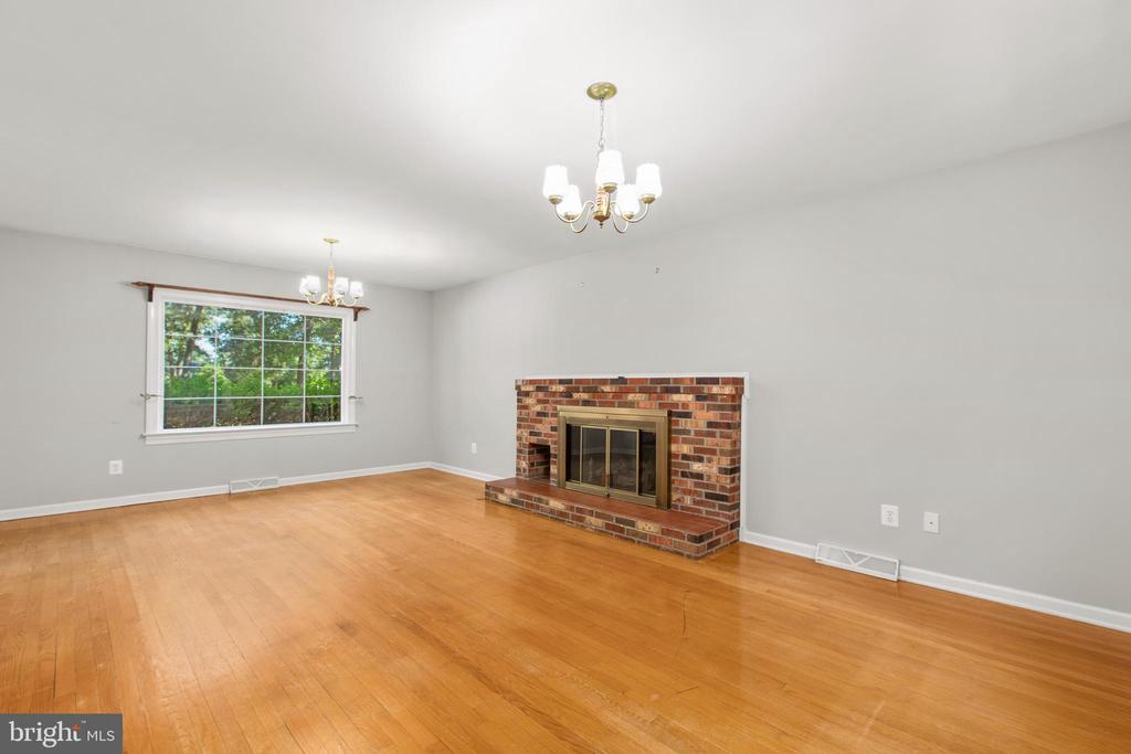 5949 PARTLOW RD, SPOTSYLVANIA, Virginia 22551, 3 Bedrooms Bedrooms, ,2 BathroomsBathrooms,Residential,5949 PARTLOW RD,VASP2043014 MLS # VASP2043014 5949 PARTLOW RD, SPOTSYLVANIA, Virginia 22551, 3 Bedrooms Bedrooms, ,2 BathroomsBathrooms,Residential,5949 PARTLOW RD,VASP2043014 MLS # VASP2043014
