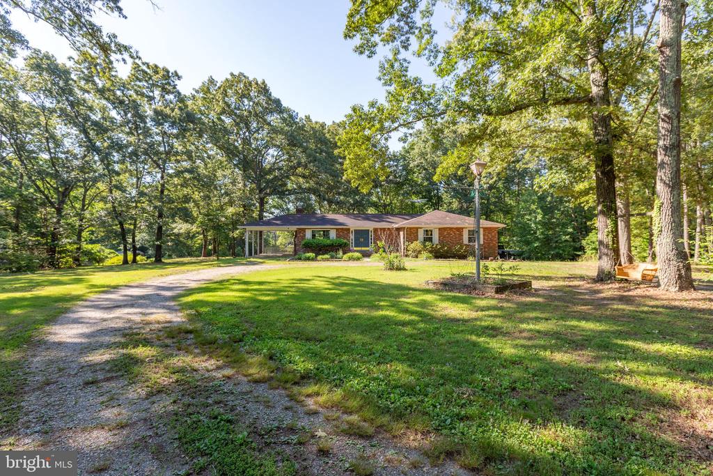 5949 PARTLOW RD, SPOTSYLVANIA, Virginia 22551, 3 Bedrooms Bedrooms, ,2 BathroomsBathrooms,Residential,5949 PARTLOW RD,VASP2043014 MLS # VASP2043014 5949 PARTLOW RD, SPOTSYLVANIA, Virginia 22551, 3 Bedrooms Bedrooms, ,2 BathroomsBathrooms,Residential,5949 PARTLOW RD,VASP2043014 MLS # VASP2043014