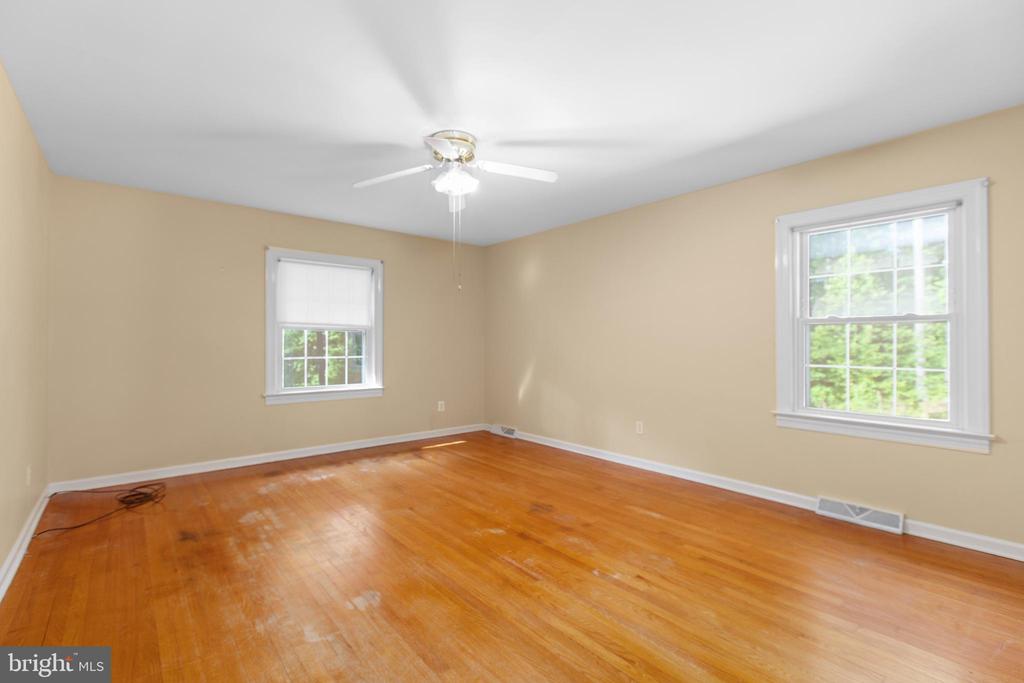5949 PARTLOW RD, SPOTSYLVANIA, Virginia 22551, 3 Bedrooms Bedrooms, ,2 BathroomsBathrooms,Residential,5949 PARTLOW RD,VASP2043014 MLS # VASP2043014 5949 PARTLOW RD, SPOTSYLVANIA, Virginia 22551, 3 Bedrooms Bedrooms, ,2 BathroomsBathrooms,Residential,5949 PARTLOW RD,VASP2043014 MLS # VASP2043014