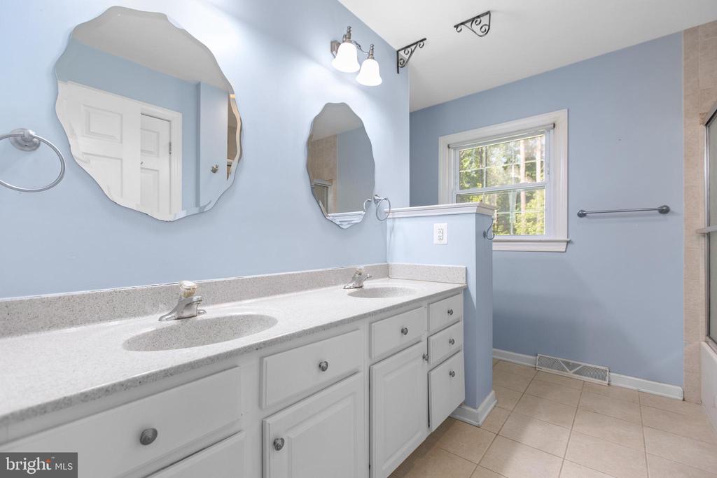 5949 PARTLOW RD, SPOTSYLVANIA, Virginia 22551, 3 Bedrooms Bedrooms, ,2 BathroomsBathrooms,Residential,5949 PARTLOW RD,VASP2043014 MLS # VASP2043014 5949 PARTLOW RD, SPOTSYLVANIA, Virginia 22551, 3 Bedrooms Bedrooms, ,2 BathroomsBathrooms,Residential,5949 PARTLOW RD,VASP2043014 MLS # VASP2043014
