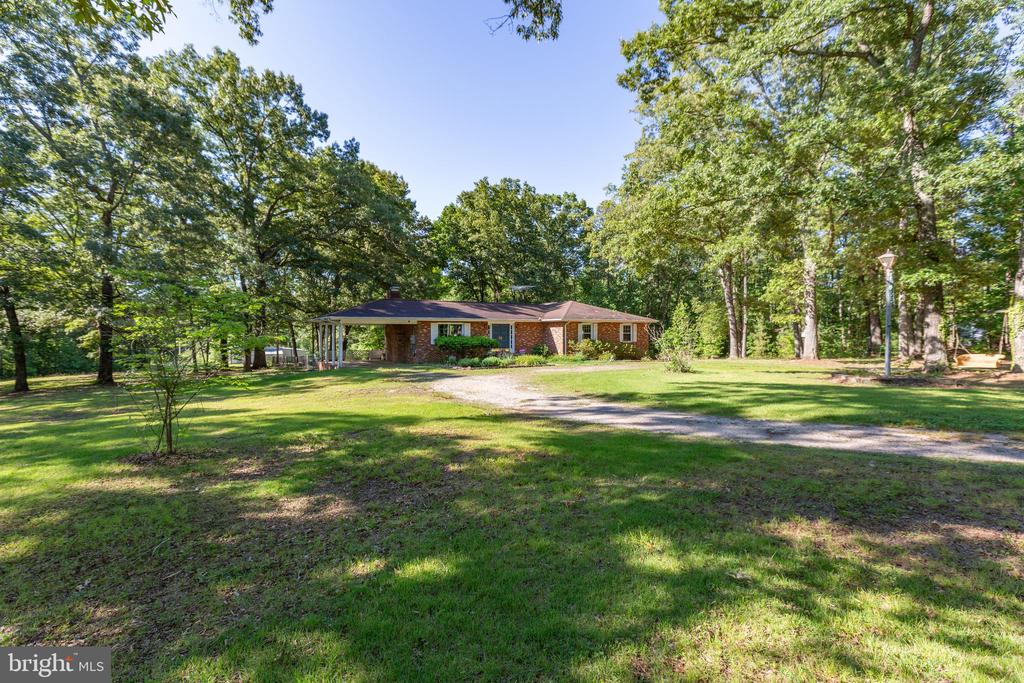 5949 PARTLOW RD, SPOTSYLVANIA, Virginia 22551, 3 Bedrooms Bedrooms, ,2 BathroomsBathrooms,Residential,5949 PARTLOW RD,VASP2043014 MLS # VASP2043014 5949 PARTLOW RD, SPOTSYLVANIA, Virginia 22551, 3 Bedrooms Bedrooms, ,2 BathroomsBathrooms,Residential,5949 PARTLOW RD,VASP2043014 MLS # VASP2043014
