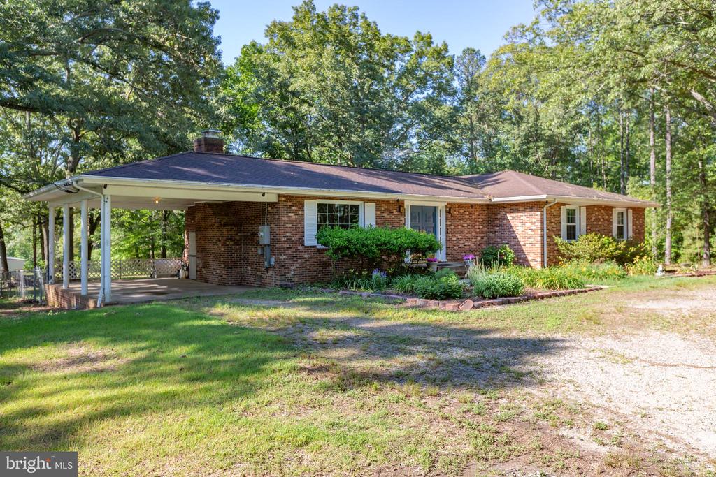 5949 PARTLOW RD, SPOTSYLVANIA, Virginia 22551, 3 Bedrooms Bedrooms, ,2 BathroomsBathrooms,Residential,5949 PARTLOW RD,VASP2043014 MLS # VASP2043014 5949 PARTLOW RD, SPOTSYLVANIA, Virginia 22551, 3 Bedrooms Bedrooms, ,2 BathroomsBathrooms,Residential,5949 PARTLOW RD,VASP2043014 MLS # VASP2043014