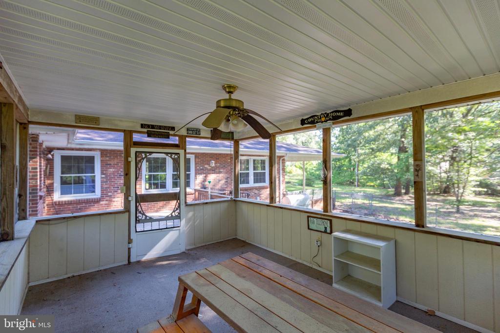 5949 PARTLOW RD, SPOTSYLVANIA, Virginia 22551, 3 Bedrooms Bedrooms, ,2 BathroomsBathrooms,Residential,5949 PARTLOW RD,VASP2043014 MLS # VASP2043014 5949 PARTLOW RD, SPOTSYLVANIA, Virginia 22551, 3 Bedrooms Bedrooms, ,2 BathroomsBathrooms,Residential,5949 PARTLOW RD,VASP2043014 MLS # VASP2043014