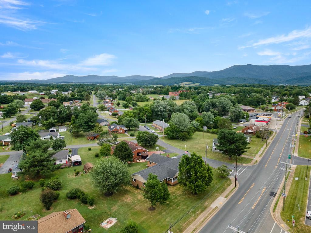310 W MAIN ST, STANLEY, Virginia 22851, 5 Bedrooms Bedrooms, ,2 BathroomsBathrooms,Residential,310 W MAIN ST,VAPA2006464 MLS # VAPA2006464