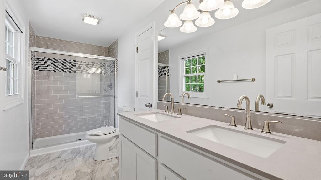 11704 CAMELOT WAY, FREDERICKSBURG, Virginia 22407, 3 Bedrooms Bedrooms, ,2 BathroomsBathrooms,Residential,11704 CAMELOT WAY,VASP2042722 MLS # VASP2042722