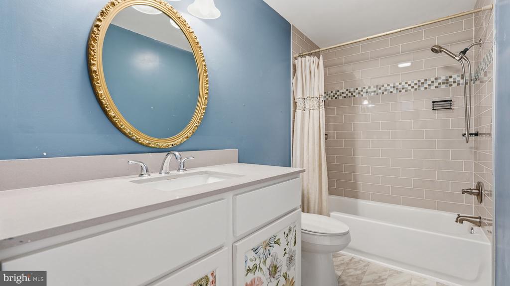 11704 CAMELOT WAY, FREDERICKSBURG, Virginia 22407, 3 Bedrooms Bedrooms, ,2 BathroomsBathrooms,Residential,11704 CAMELOT WAY,VASP2042722 MLS # VASP2042722