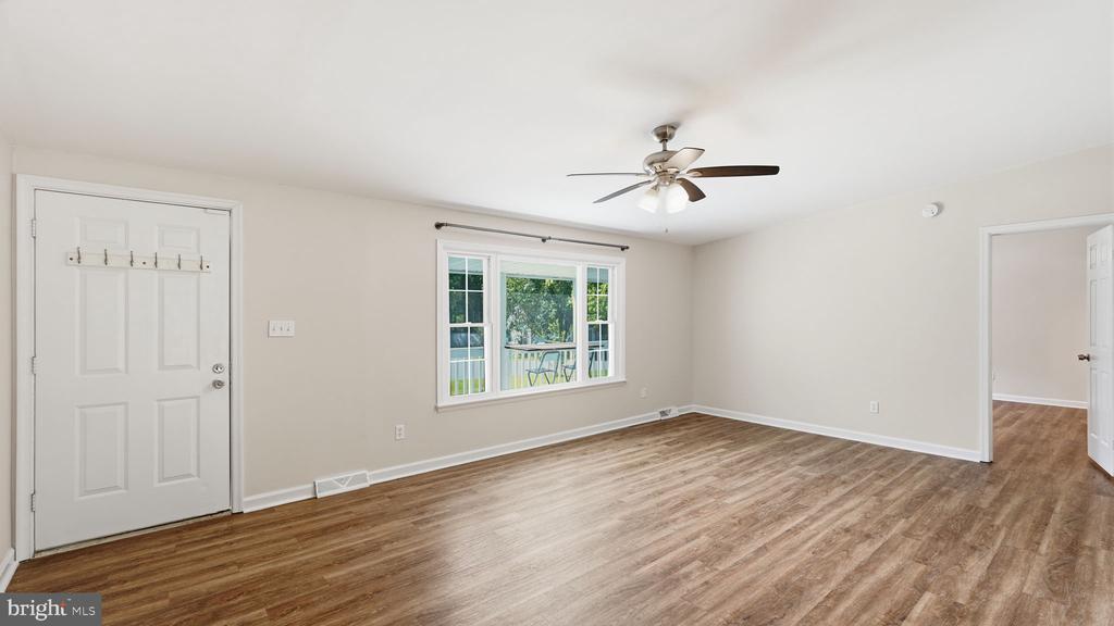 11704 CAMELOT WAY, FREDERICKSBURG, Virginia 22407, 3 Bedrooms Bedrooms, ,2 BathroomsBathrooms,Residential,11704 CAMELOT WAY,VASP2042722 MLS # VASP2042722