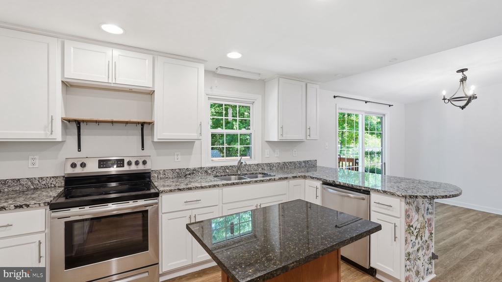 11704 CAMELOT WAY, FREDERICKSBURG, Virginia 22407, 3 Bedrooms Bedrooms, ,2 BathroomsBathrooms,Residential,11704 CAMELOT WAY,VASP2042722 MLS # VASP2042722