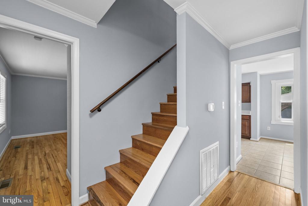 10329 GORDON RD, SPOTSYLVANIA, Virginia 22553, 4 Bedrooms Bedrooms, ,3 BathroomsBathrooms,Residential,10329 GORDON RD,VASP2043064 MLS # VASP2043064
