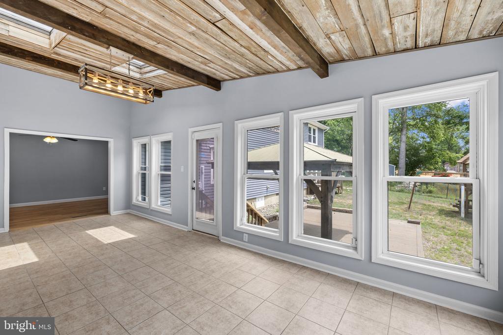 10329 GORDON RD, SPOTSYLVANIA, Virginia 22553, 4 Bedrooms Bedrooms, ,3 BathroomsBathrooms,Residential,10329 GORDON RD,VASP2043064 MLS # VASP2043064