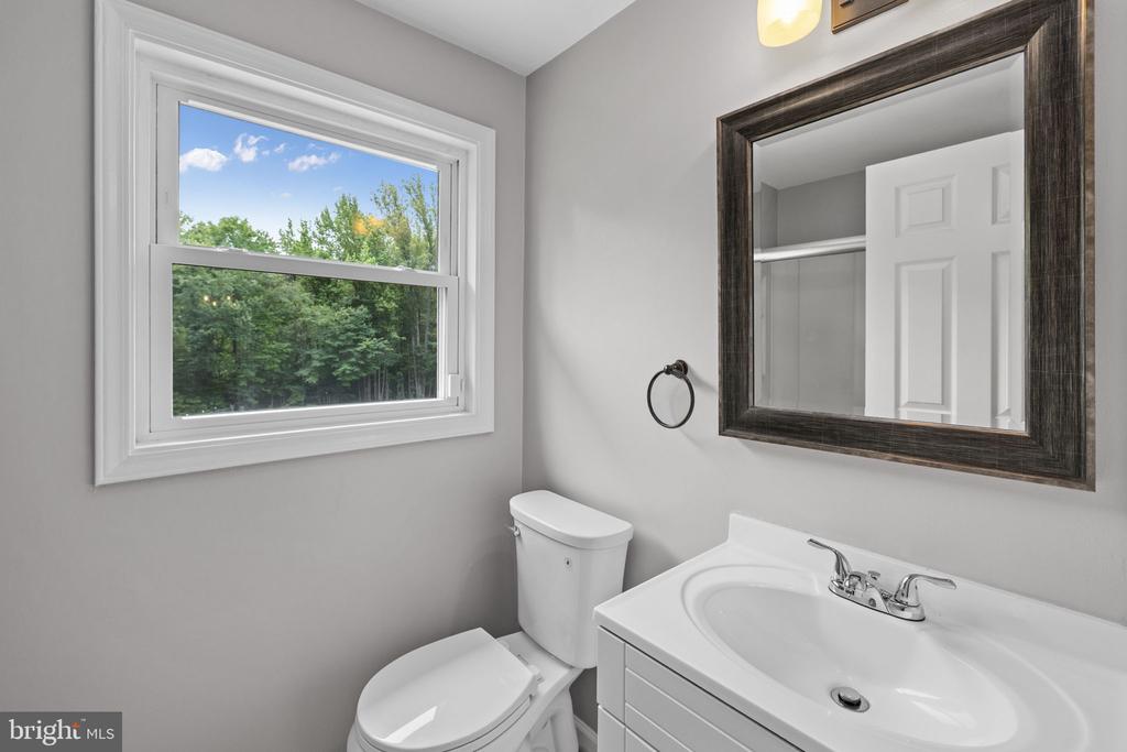 10329 GORDON RD, SPOTSYLVANIA, Virginia 22553, 4 Bedrooms Bedrooms, ,3 BathroomsBathrooms,Residential,10329 GORDON RD,VASP2043064 MLS # VASP2043064
