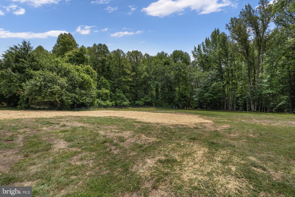 10329 GORDON RD, SPOTSYLVANIA, Virginia 22553, 4 Bedrooms Bedrooms, ,3 BathroomsBathrooms,Residential,10329 GORDON RD,VASP2043064 MLS # VASP2043064