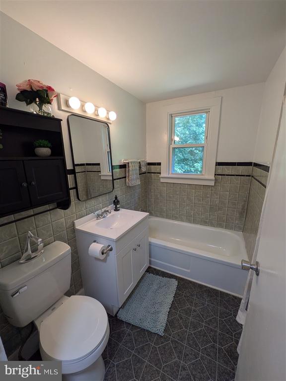 219 SKYVIEW LN, ARODA, Virginia 22709, 3 Bedrooms Bedrooms, ,1 BathroomBathrooms,Residential,219 SKYVIEW LN,VAMA2002830 MLS # VAMA2002830 219 SKYVIEW LN, ARODA, Virginia 22709, 3 Bedrooms Bedrooms, ,1 BathroomBathrooms,Residential,219 SKYVIEW LN,VAMA2002830 MLS # VAMA2002830