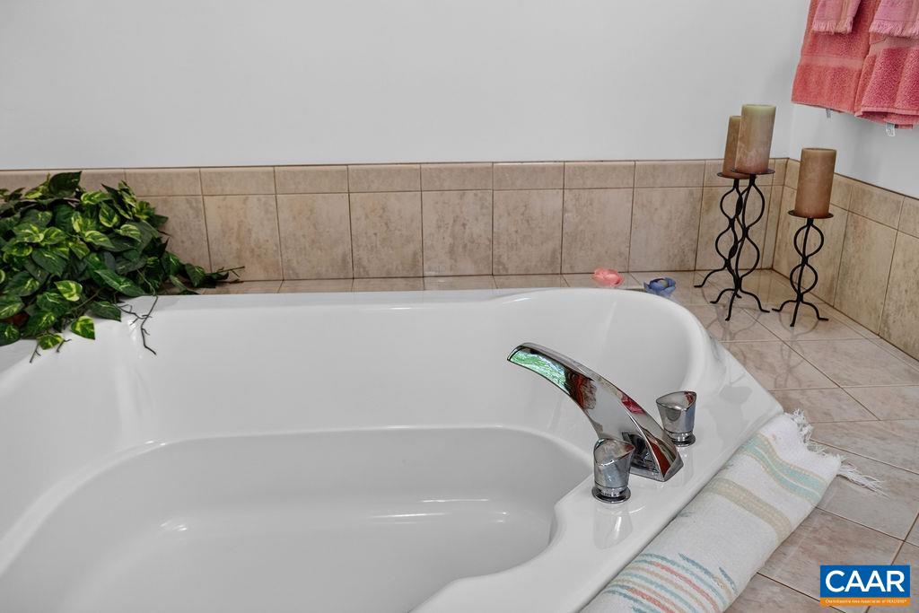 82 WARRIOR RUN, ROSELAND, Virginia 22967, 3 Bedrooms Bedrooms, ,2 BathroomsBathrooms,Residential,82 WARRIOR RUN,678408 MLS # 678408 82 WARRIOR RUN, ROSELAND, Virginia 22967, 3 Bedrooms Bedrooms, ,2 BathroomsBathrooms,Residential,82 WARRIOR RUN,678408 MLS # 678408