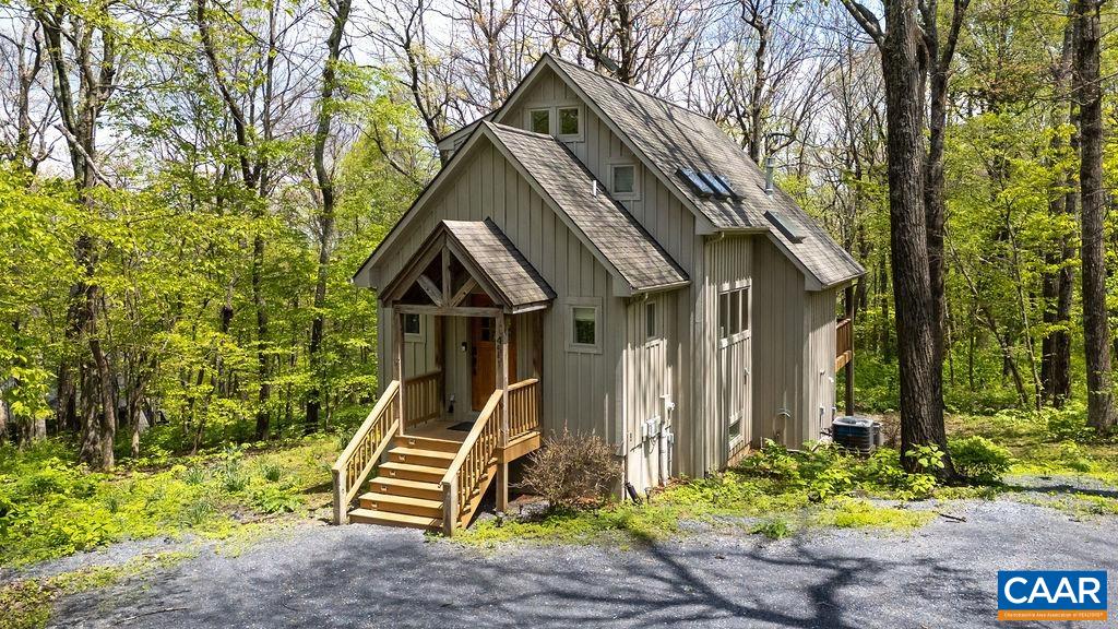 455 DEER SPRINGS LN, WINTERGREEN, Virginia 22967, 3 Bedrooms Bedrooms, ,2 BathroomsBathrooms,Residential,455 DEER SPRINGS LN,678539 MLS # 678539
