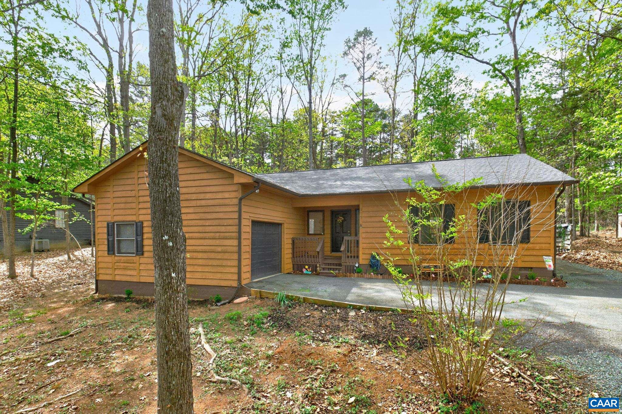 377 JEFFERSON DR, PALMYRA, Virginia 22963, 3 Bedrooms Bedrooms, ,2 BathroomsBathrooms,Residential,377 JEFFERSON DR,678542 MLS # 678542