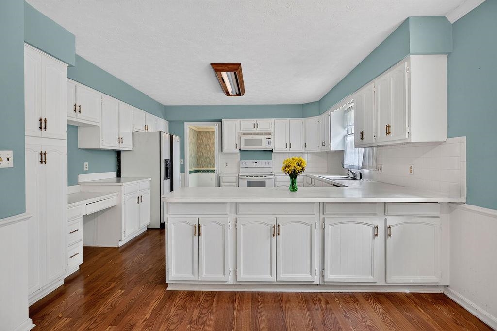 2818 PLANTATION LN, WAYNESBORO, Virginia 22980, 4 Bedrooms Bedrooms, ,2 BathroomsBathrooms,Residential,2818 PLANTATION LN,678626 MLS # 678626