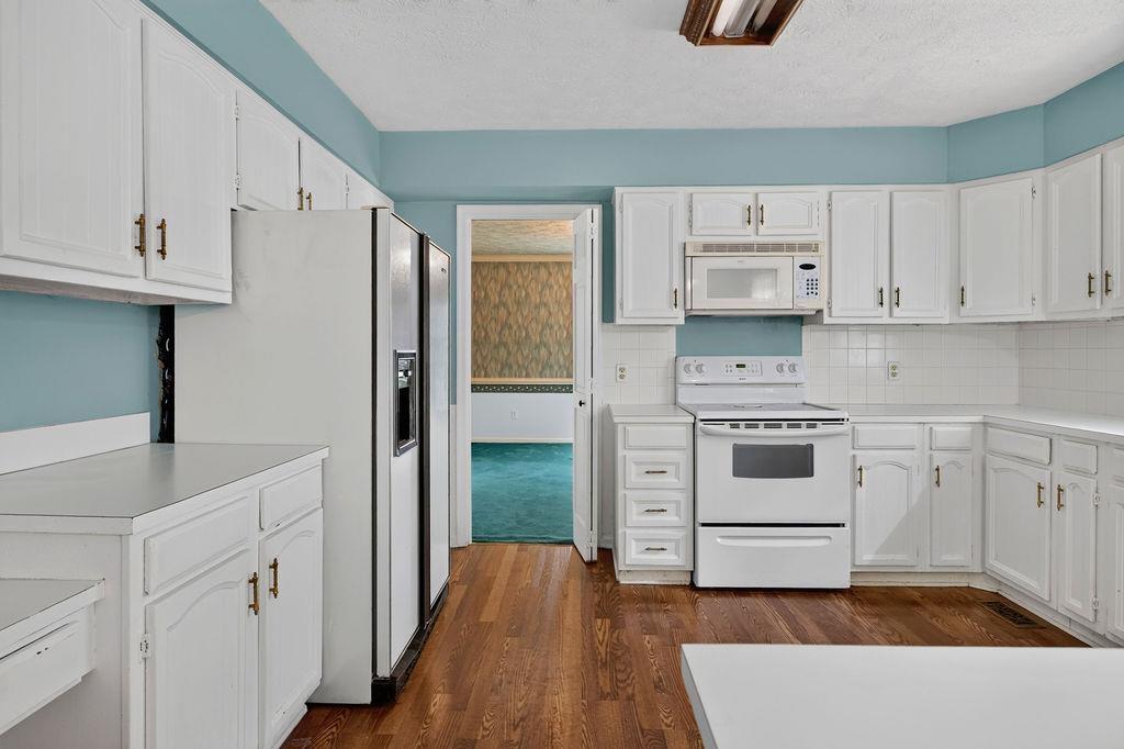 2818 PLANTATION LN, WAYNESBORO, Virginia 22980, 4 Bedrooms Bedrooms, ,2 BathroomsBathrooms,Residential,2818 PLANTATION LN,678626 MLS # 678626