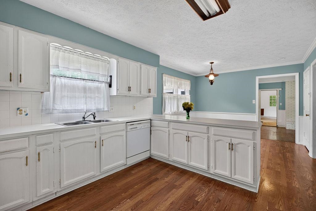 2818 PLANTATION LN, WAYNESBORO, Virginia 22980, 4 Bedrooms Bedrooms, ,2 BathroomsBathrooms,Residential,2818 PLANTATION LN,678626 MLS # 678626