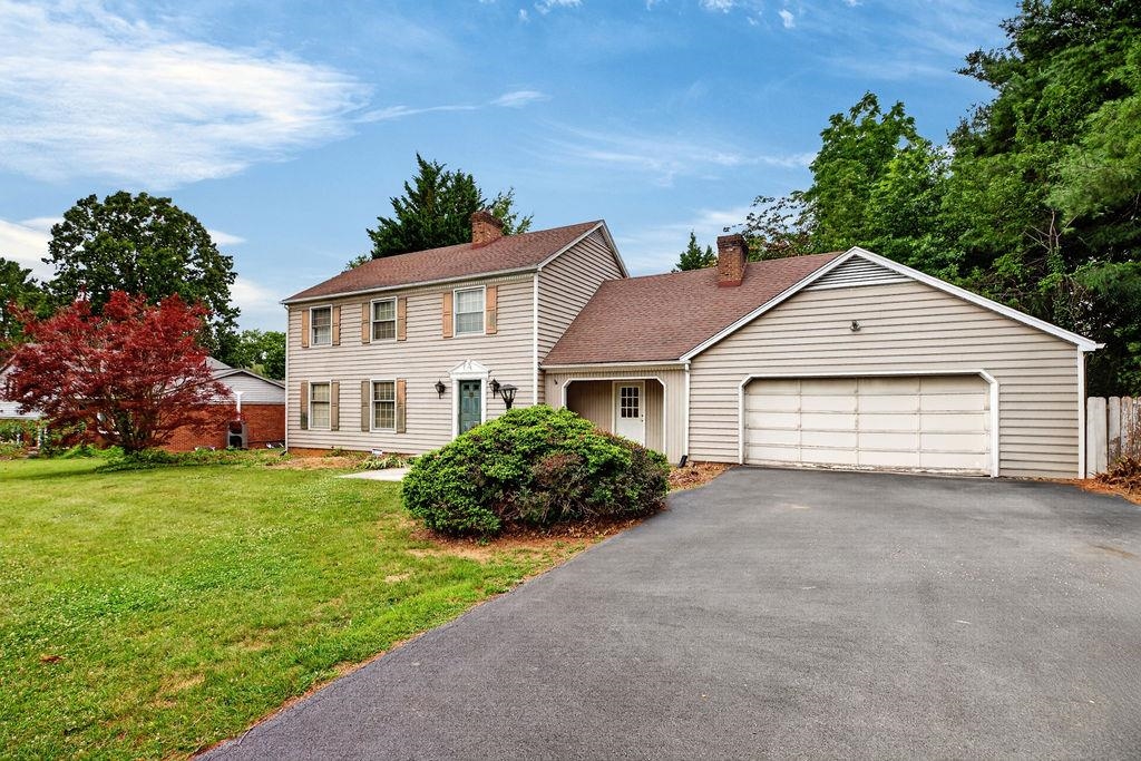 2818 PLANTATION LN, WAYNESBORO, Virginia 22980, 4 Bedrooms Bedrooms, ,2 BathroomsBathrooms,Residential,2818 PLANTATION LN,678626 MLS # 678626
