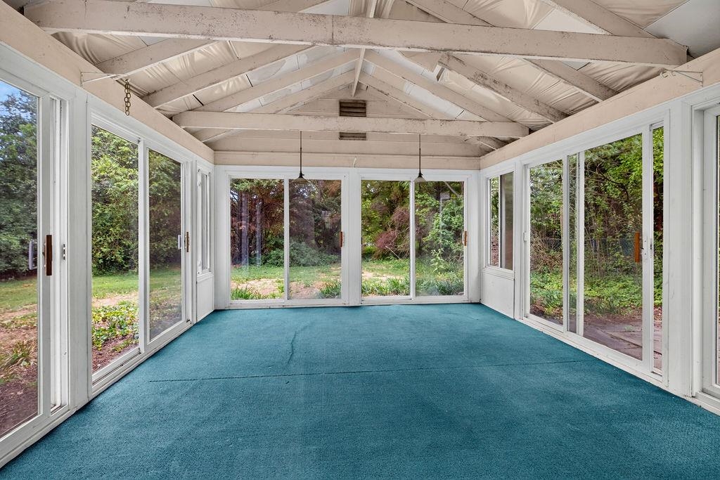 2818 PLANTATION LN, WAYNESBORO, Virginia 22980, 4 Bedrooms Bedrooms, ,2 BathroomsBathrooms,Residential,2818 PLANTATION LN,678626 MLS # 678626