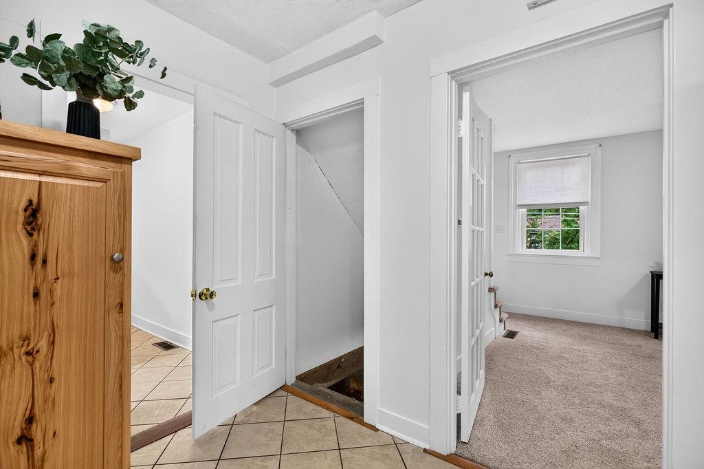 1801 SHUTTERLEE MILL RD, STAUNTON, Virginia 24401, 3 Bedrooms Bedrooms, ,2 BathroomsBathrooms,Residential,Harris,1801 SHUTTERLEE MILL RD,678627 MLS # 678627