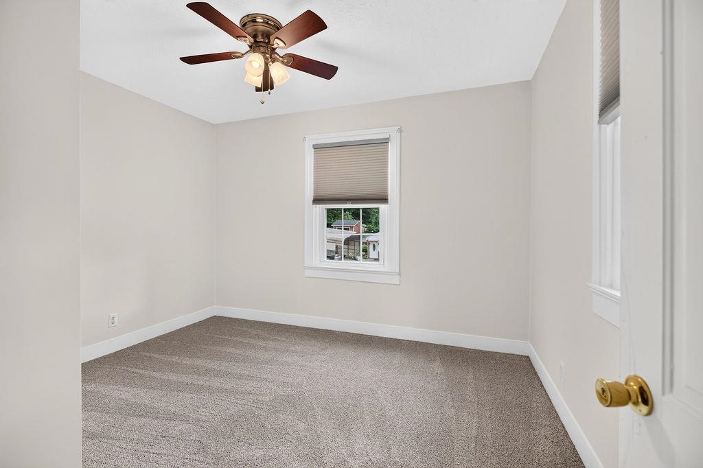 1801 SHUTTERLEE MILL RD, STAUNTON, Virginia 24401, 3 Bedrooms Bedrooms, ,2 BathroomsBathrooms,Residential,Harris,1801 SHUTTERLEE MILL RD,678627 MLS # 678627