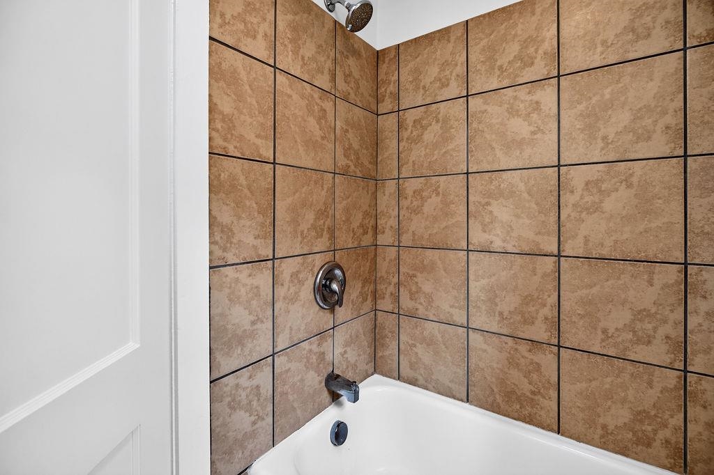 1801 SHUTTERLEE MILL RD, STAUNTON, Virginia 24401, 3 Bedrooms Bedrooms, ,2 BathroomsBathrooms,Residential,Harris,1801 SHUTTERLEE MILL RD,678627 MLS # 678627