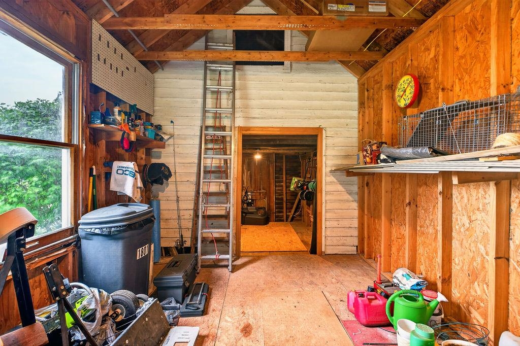 1801 SHUTTERLEE MILL RD, STAUNTON, Virginia 24401, 3 Bedrooms Bedrooms, ,2 BathroomsBathrooms,Residential,Harris,1801 SHUTTERLEE MILL RD,678627 MLS # 678627